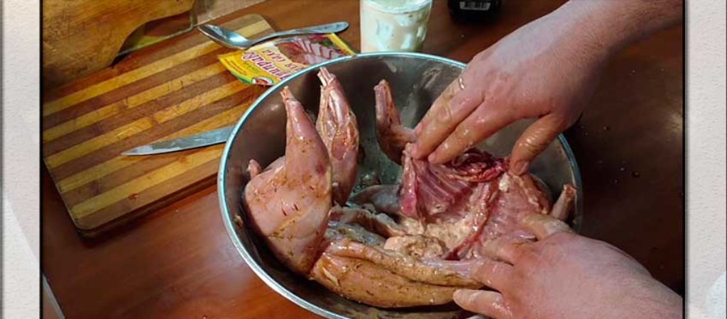 Как приготовить мясо зайца? Готовим в духовке и мультиварке